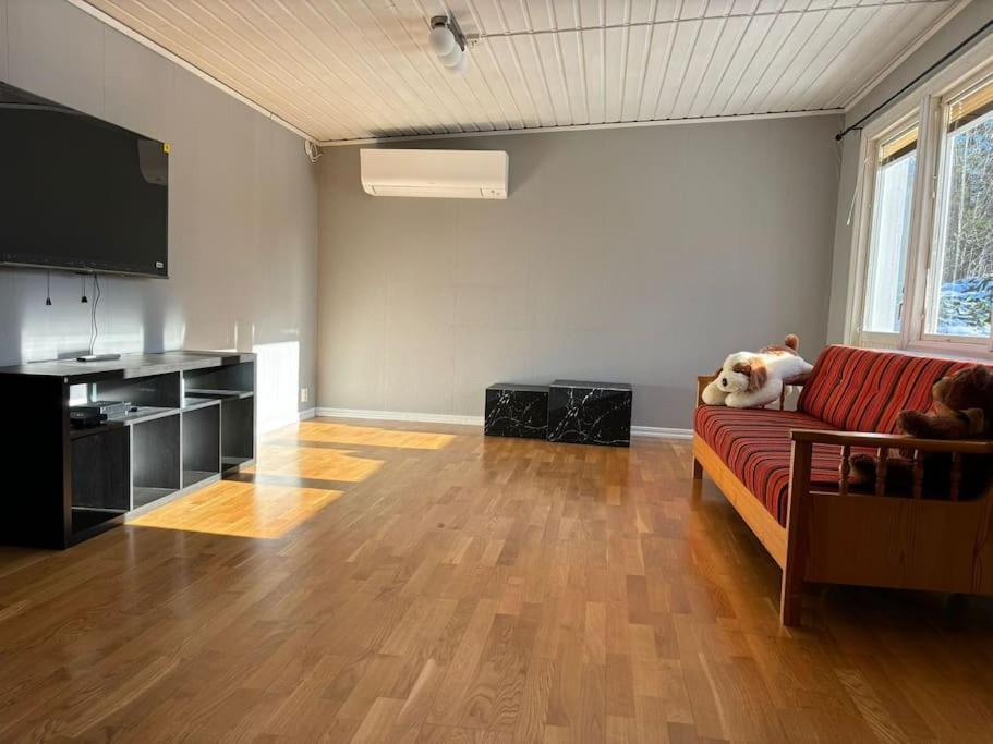 3Bdr Close To Nature A Beautiful Home Lake Nearby Упсала Екстериор снимка